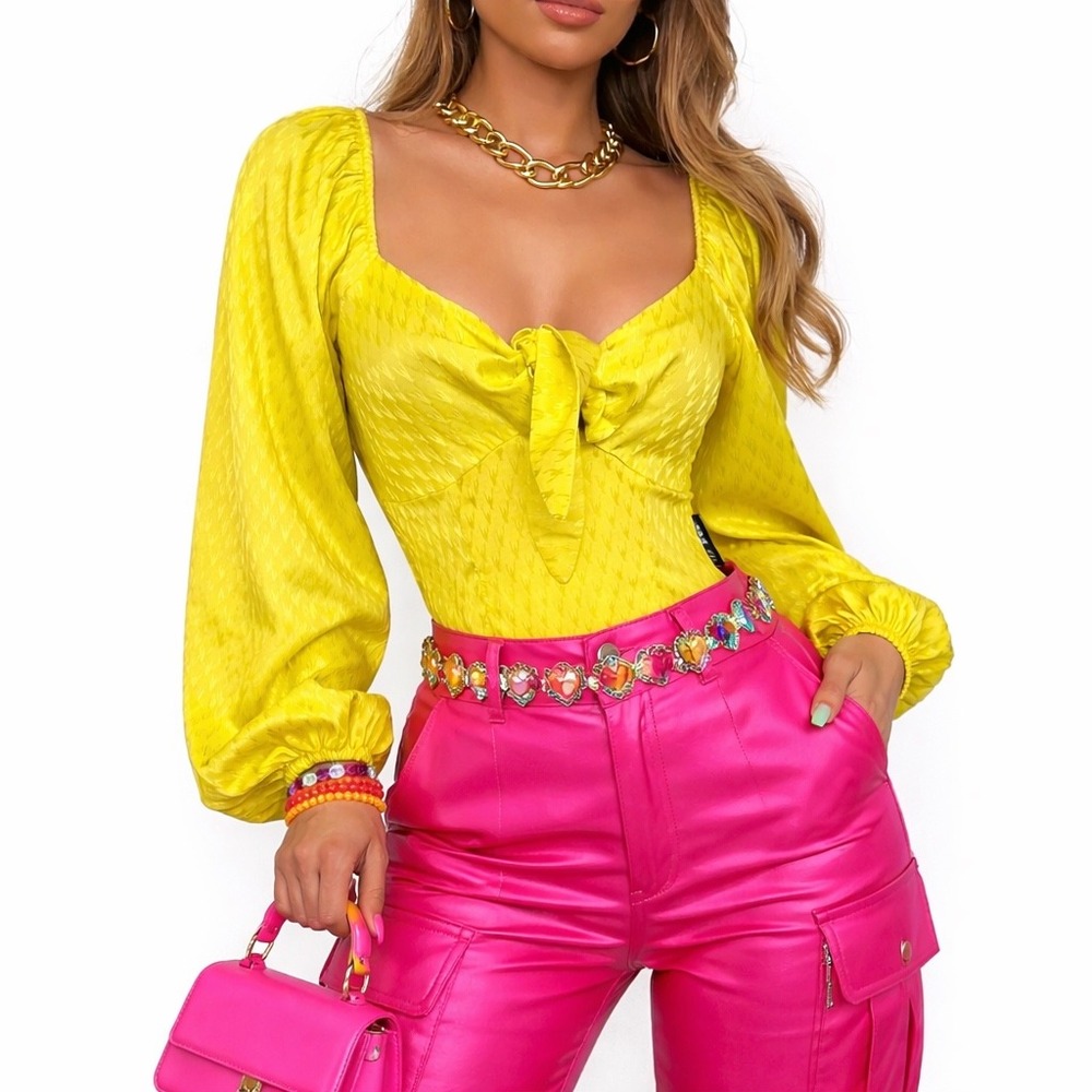 Express Women's Neon Yellow Puff Sleeve Tie Front Bodysuit XS Dopamine Dressing